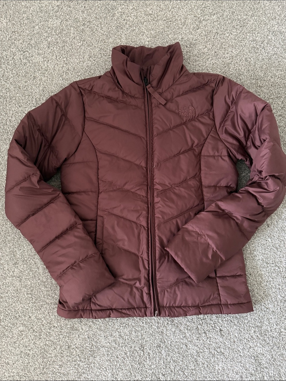 The North Face Women’s 550 Down Jacket - Wine